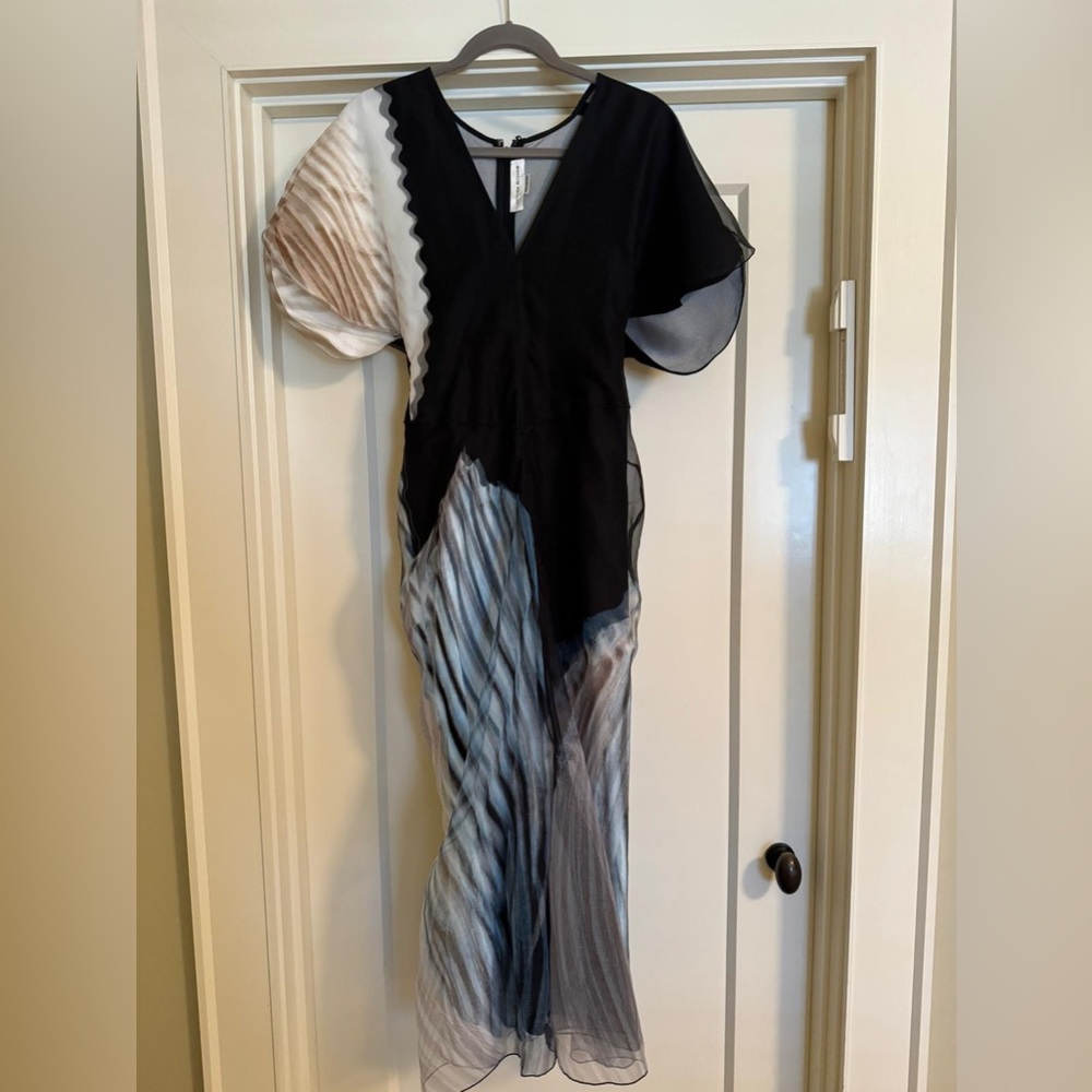 Victoria Beckham new with tags. Gorgeous organza overlay dress